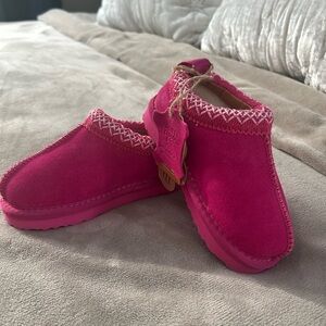 Vibrant Pink Suede Slippers